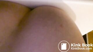 fart on plastic chair