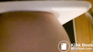 fart on plastic chair