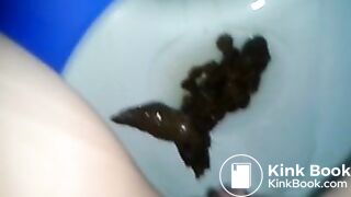 Huge shit after having eaten chili tortilla