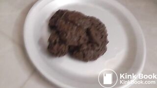 creamy poo