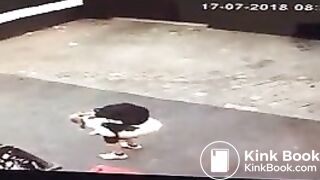 Desperate diarrhea