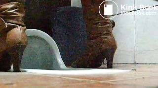 toliet21