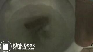 Pretty brunette Mareeva poops