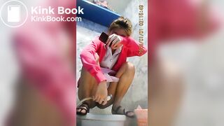 Thai student take a long poop