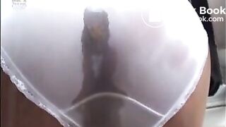 Japanese Girls Outdoor Poop
