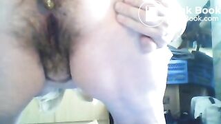 BBW TAKING A SHIT