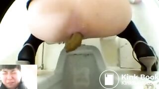 Asian girls pooping