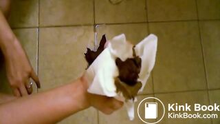 Porcelain Lilith Farting and Pooping (14)