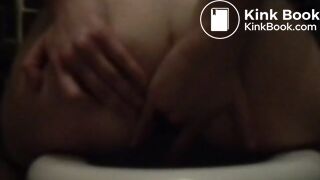 She poop backward then fingers her tight asshole