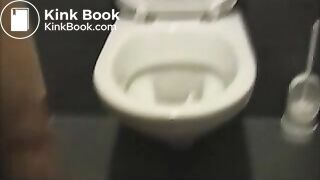 GirlPooping (19)
