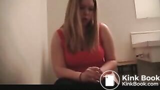 Fat girl in toilet