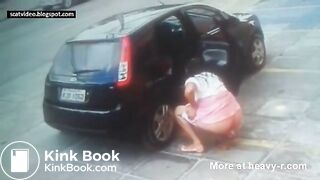 Girl Caught Shitting In Public