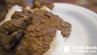 Shit on hot dog Buns