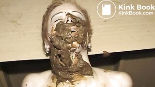 Steamy Hot Shit In Her Face