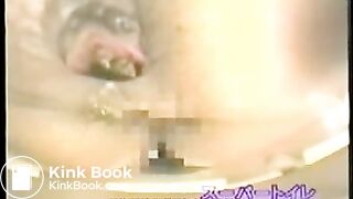 7923_poop_shitting