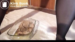 scat,piss vomit in pantyhose