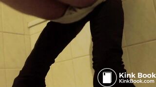 Scat Eating shit 04