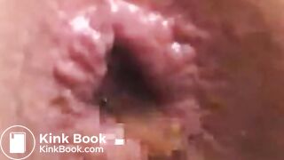 Asian Girl Takes Big Shit