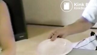 She Makes Shitty Dinners