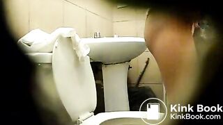 voyeur shitting