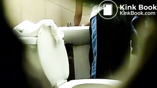 voyeur shitting