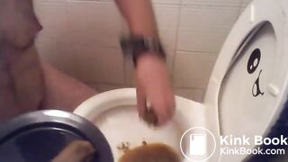 Her HUGE shit, I prepared the plate for my feeding