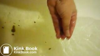 BBW Shits and plays with pussy in bath