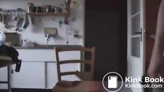 Amateur Housewife pooping