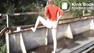 hübsches girl kackt so sweet