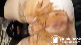 Extreme Messy Scat