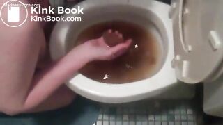 amateur mature redhead eats shit from toilet