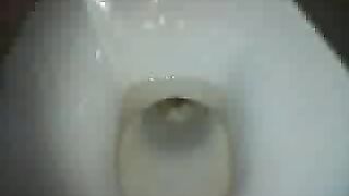 an unknown girl droppin a big one