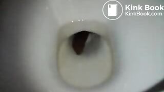 an unknown girl droppin a big one