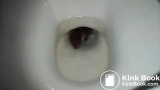 an unknown girl droppin a big one