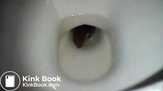 an unknown girl droppin a big one