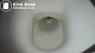 an unknown girl droppin a big one