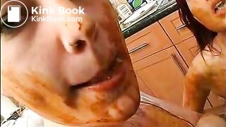 Louise and friends having a smearing session