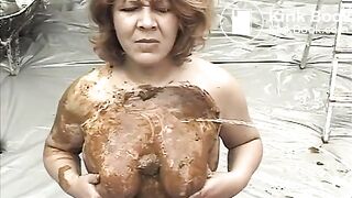 geile Titten brauchen Piss