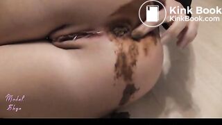 Close Up Pissing And Shitting