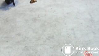 Pooping_1