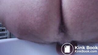 100327 farting and fat bidet shit