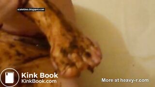 Scat Smearing Mature