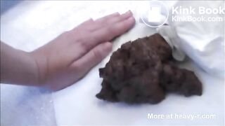 Hot Girl Shitting In Bedroom