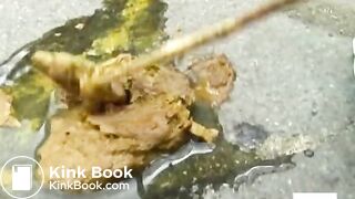 Asian Girls Caught ShitingIn Public