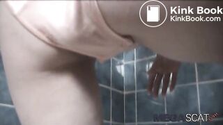 dirty scat shitting