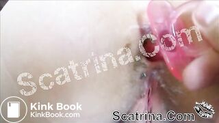 Scatrina butt plug play - shitting girl - Pissing, Scat, and other perversions