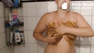 Chubby Shit Smearing Babe