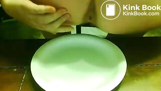 Taking a shit on a plate 2