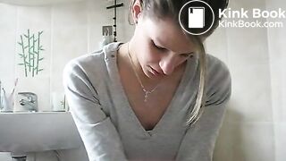 871769_QPpUEM_92410_ORIGavi