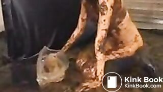 Mute the sound before seeing this girl getting the humiliation of her life